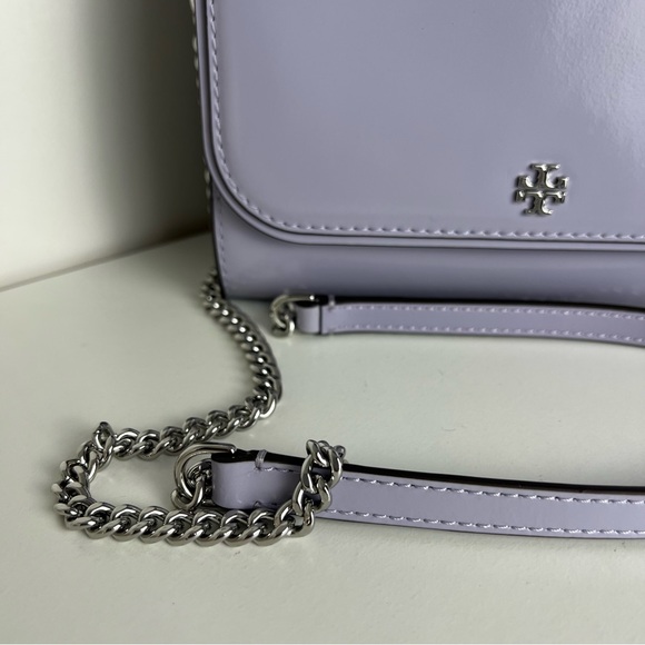 NWT Tory Burch Emerson Patent Chain Wallet - Picture 4 of 12